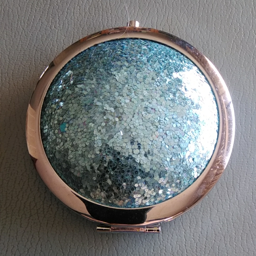 Cosmetic Mirror Powder Holder